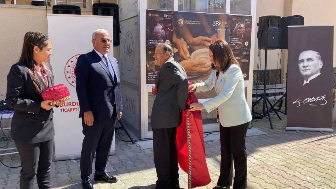 Burdur’da Ahilik Haftası İçin Şed Kuşatma Töreniyle Renkli Kutlama 4